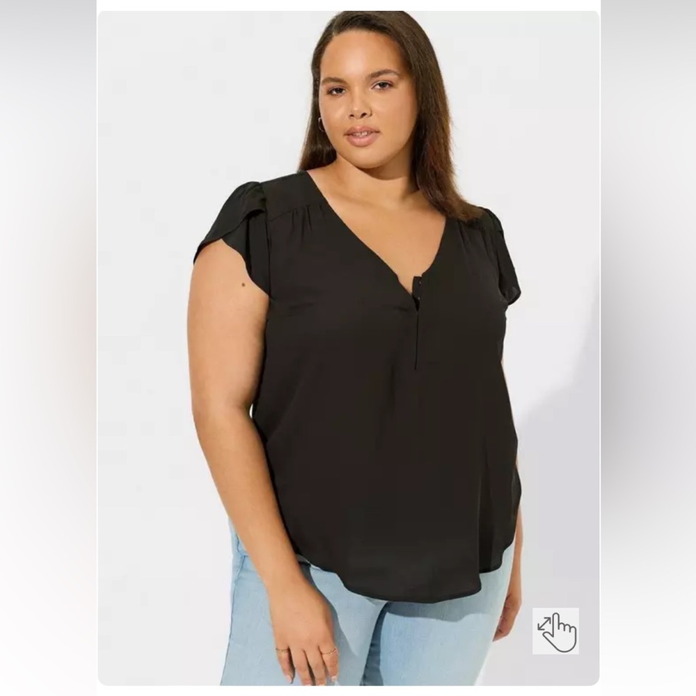 Torrid Harper Georgette Hookeye Tulip Sleeve Blouse 2X NWT